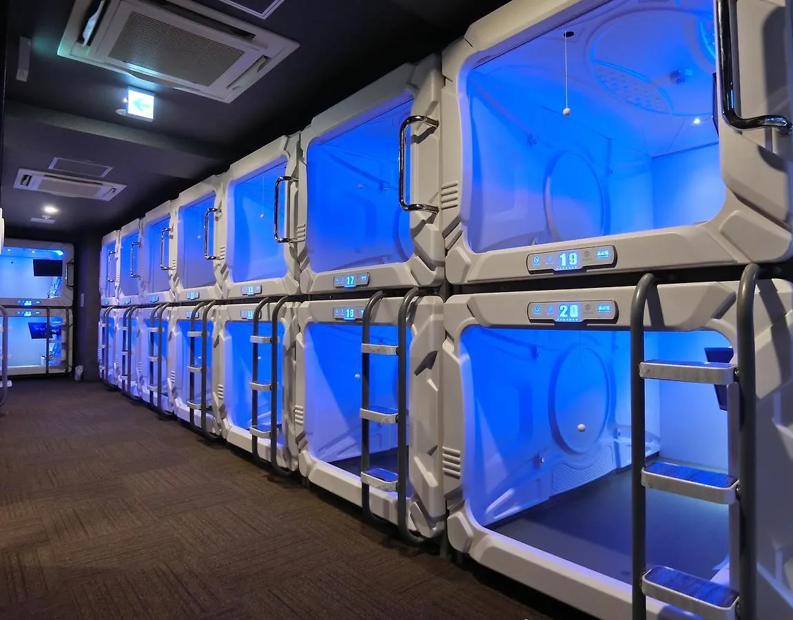 Capsule Hotel Manyudo 京都市