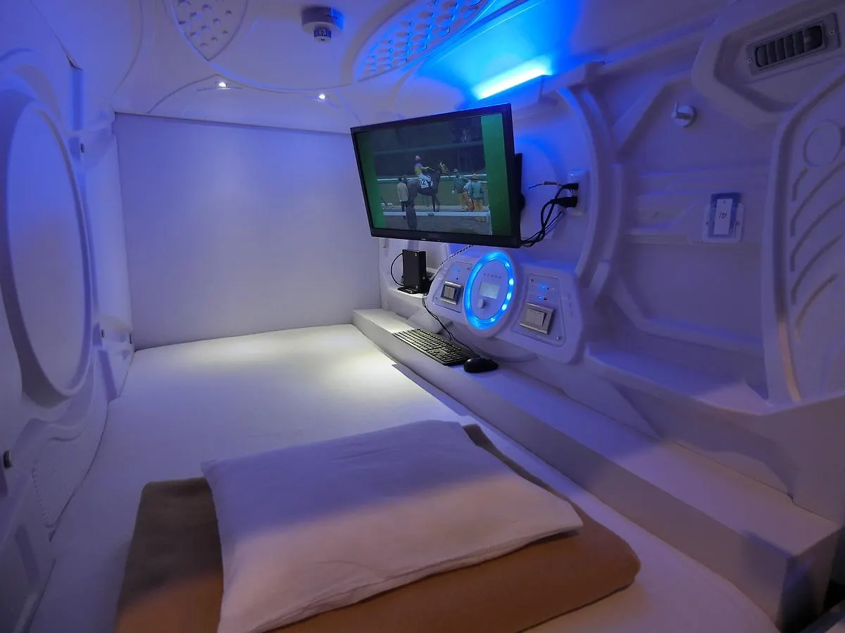 Capsule Hotel Manyudo 京都市